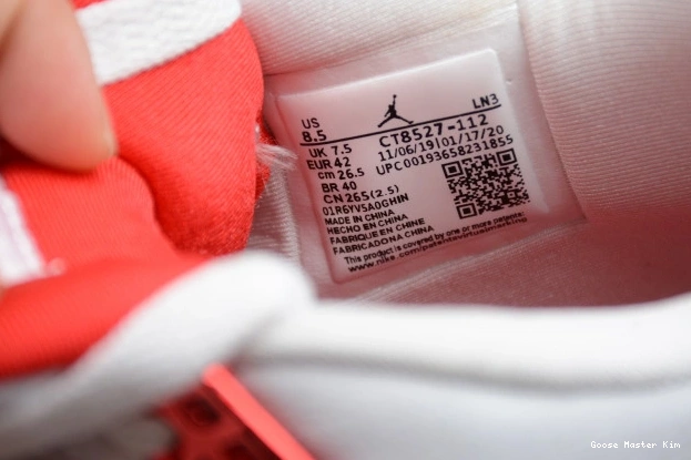 Red CT8527-112 Metallic Jordan Air 4 0601